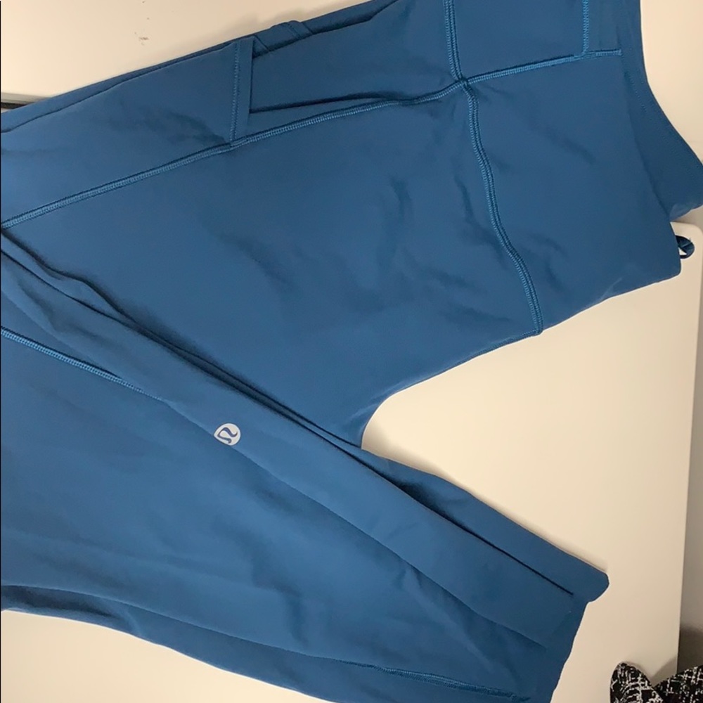 Lululemon size 12